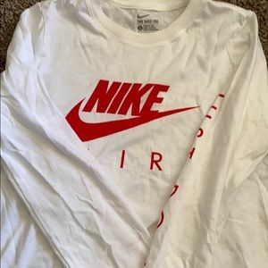 Nike tee *LARGE*